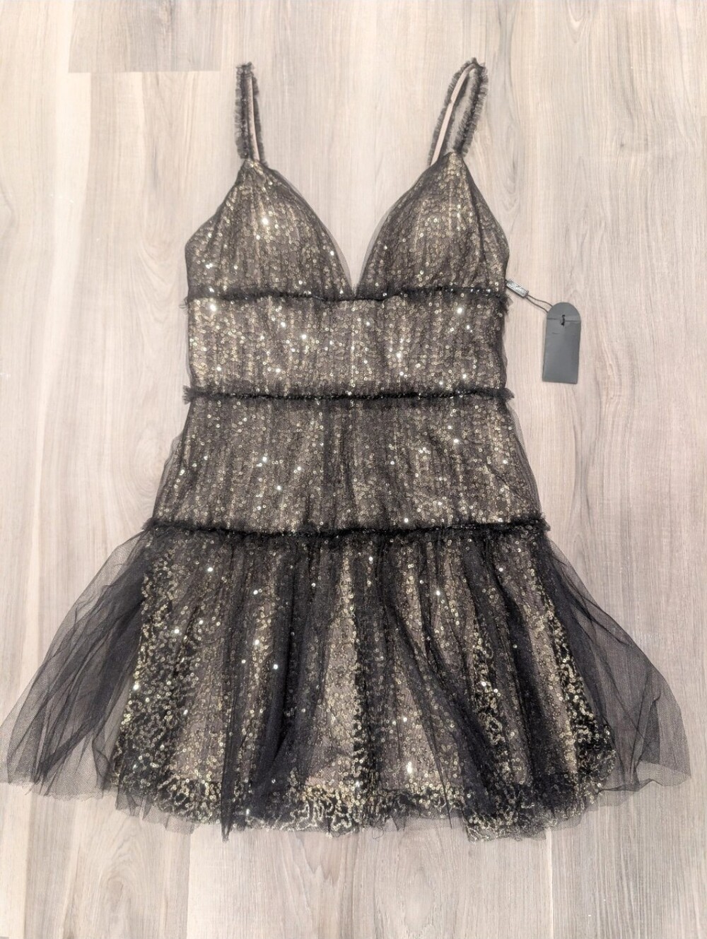 La Femme | Sequin Tulle Tiered Mini Cocktail Dress In Black Gold